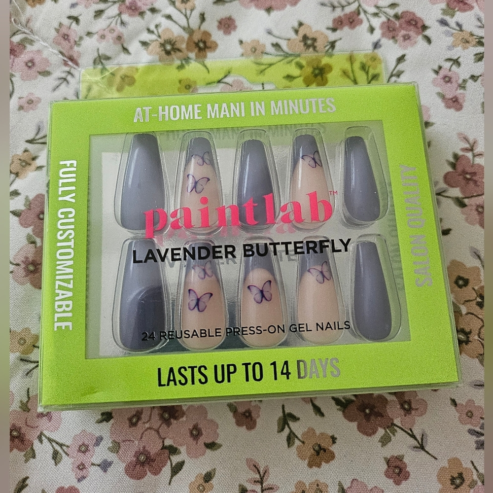 PaintLab Lavender Butterfly Press-On Nails